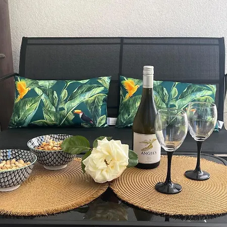 Luxury Sea Nest Next Marina Dinevi アパート *