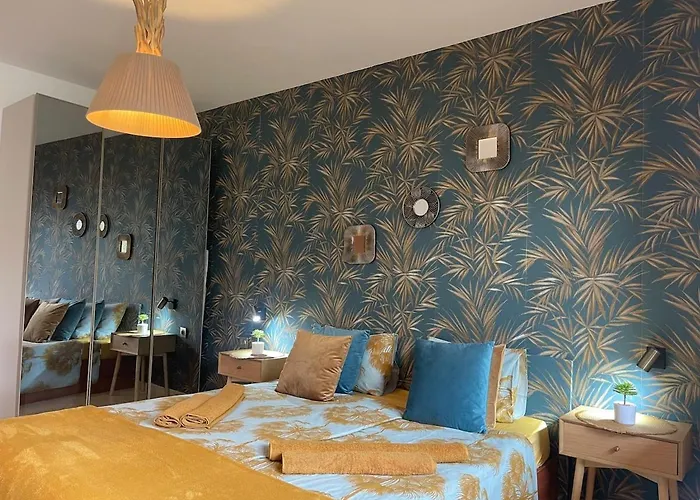 Luxury Sea Nest Next Marina Dinevi Apartament *